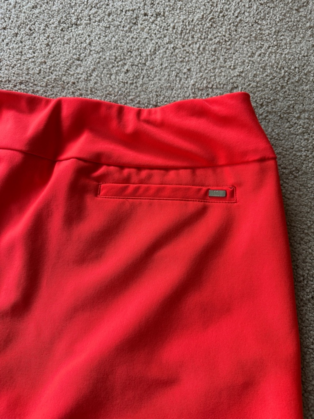 Tail skort - Picture 8 of 10